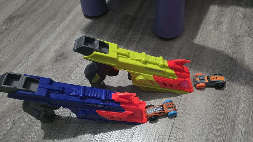 Słuchawki myszka pistolety