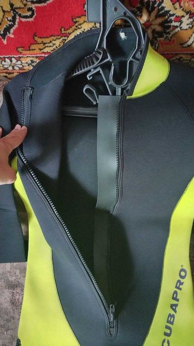 Гидрокостюм для плавания ныряния Scubapro (52, Италия)