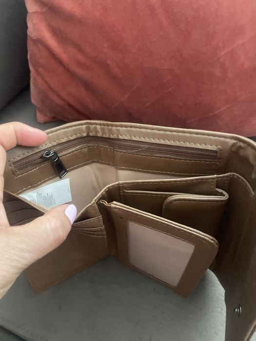 Carteira de senhora em castanho