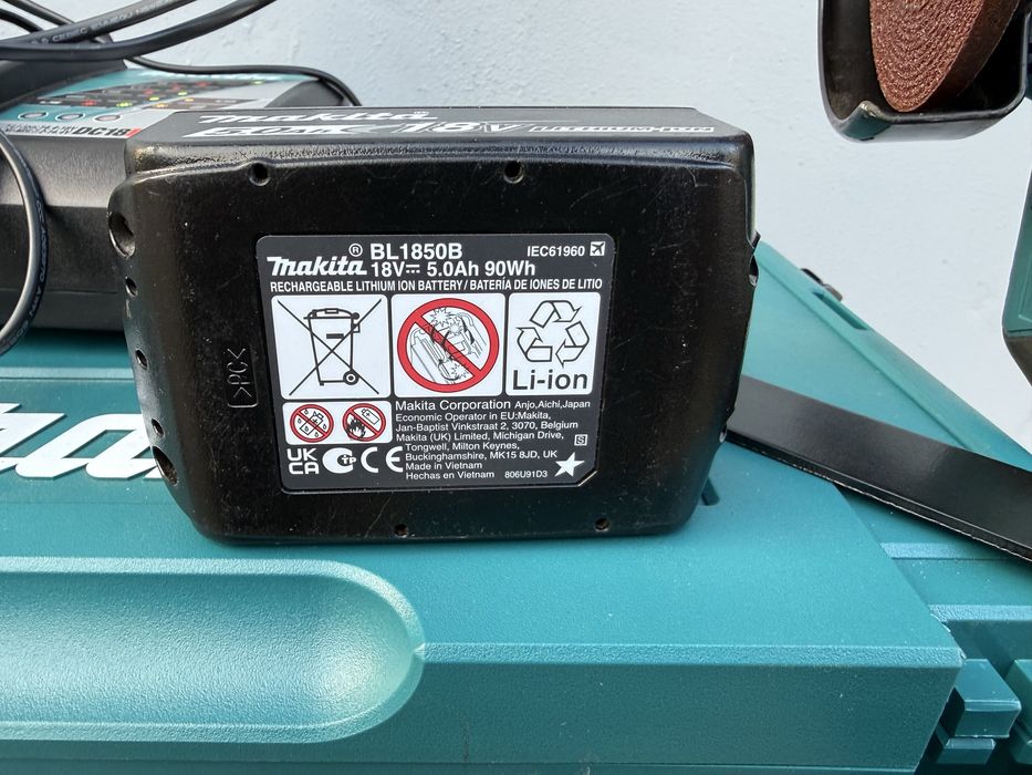 Болгарка акумуляторна Makita DGA511RTJ Оригінал Комплект З/П 2 АКБ