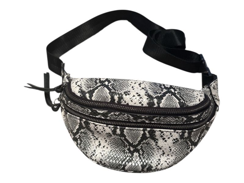 Torebka nerka Accessories – wzór wężowej skóry