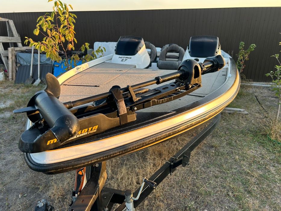 Лодка tracker Nitro Z 7