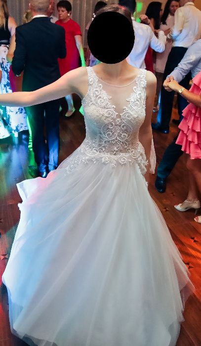 Suknia ślubna r. 36/38