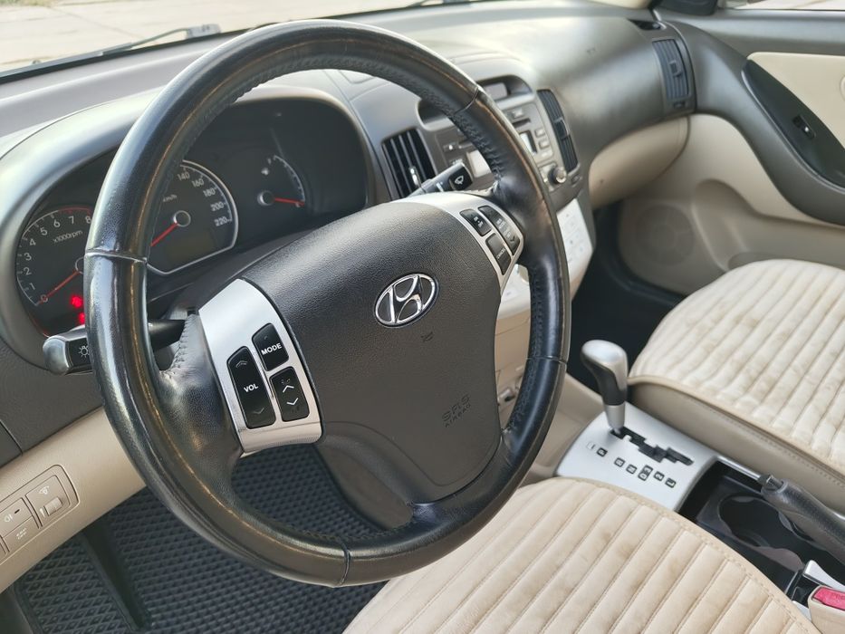 Хюндай Елантра 2.0 Автомат Рідний пробіг Гарний стан Hyundai Elantra HD максимальна комплектація
