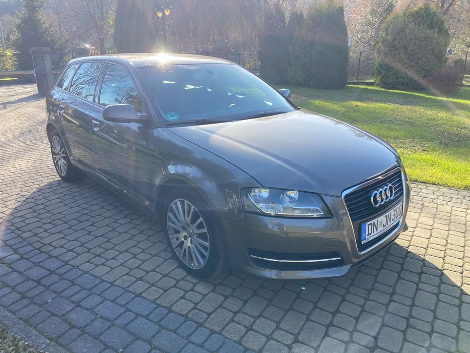 Audi A3 Sportback Audi A3 bogate wyposażenie