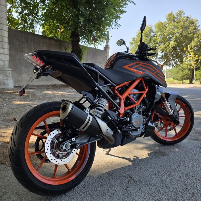 Ktm duke 125  - bluetooth