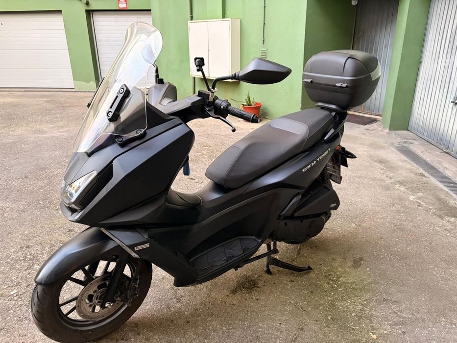 Kymco SkyTown 125 ano 2025