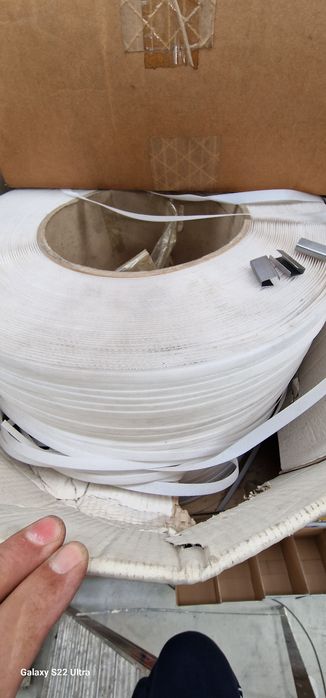 Maquina de cintar paletes