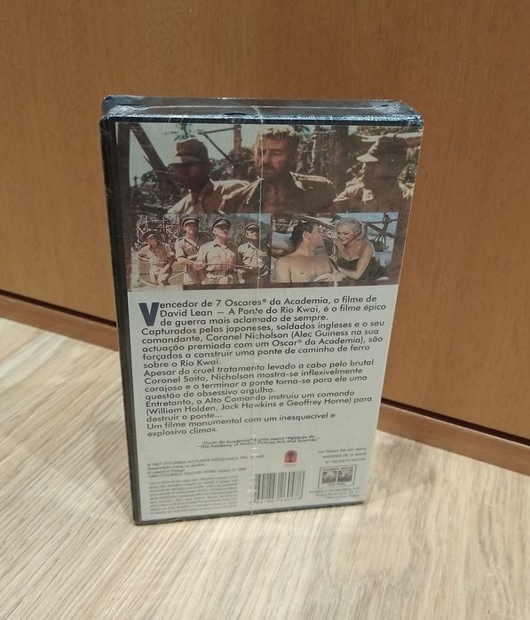 A Ponte do Rio Kwai - VHS selada