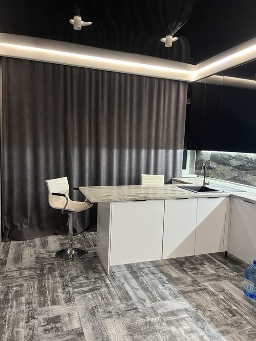 Сдам отличную 1-комнатную квартиру 10 Фонтана 31 жемчужина свет 24/7