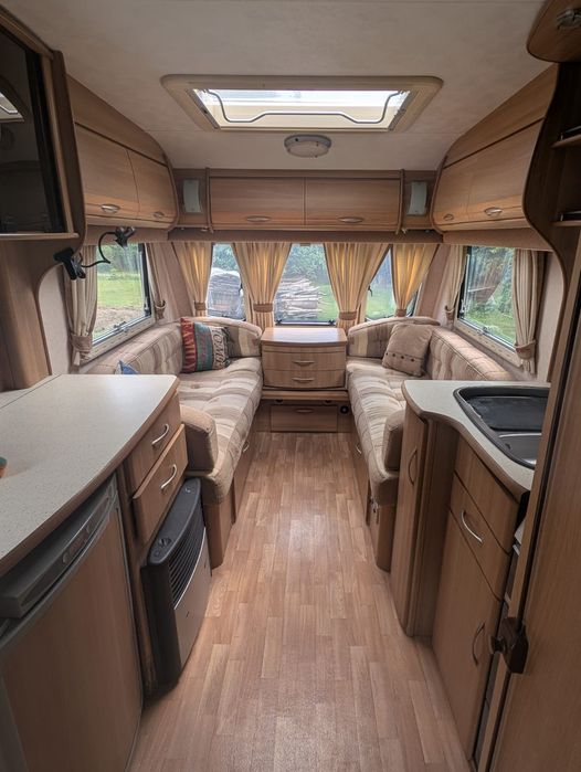 Przyczepa kempingowa Coachman 460/2 vip