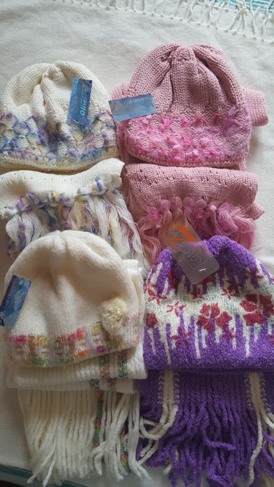 Комплект шапка и шарф