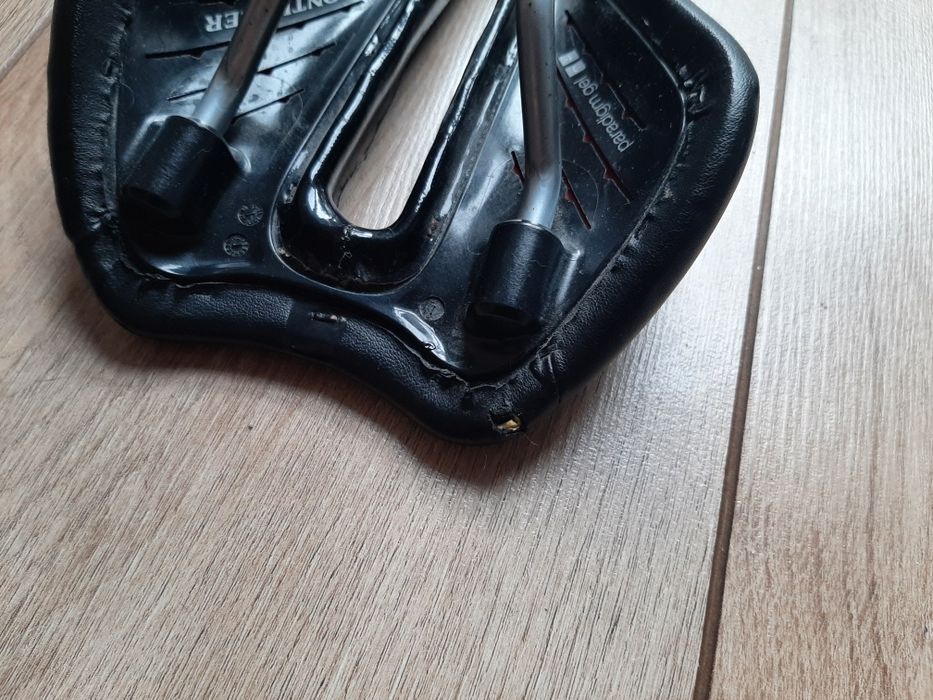 Sodełko Bontrager Paradigm gel Race roz 138