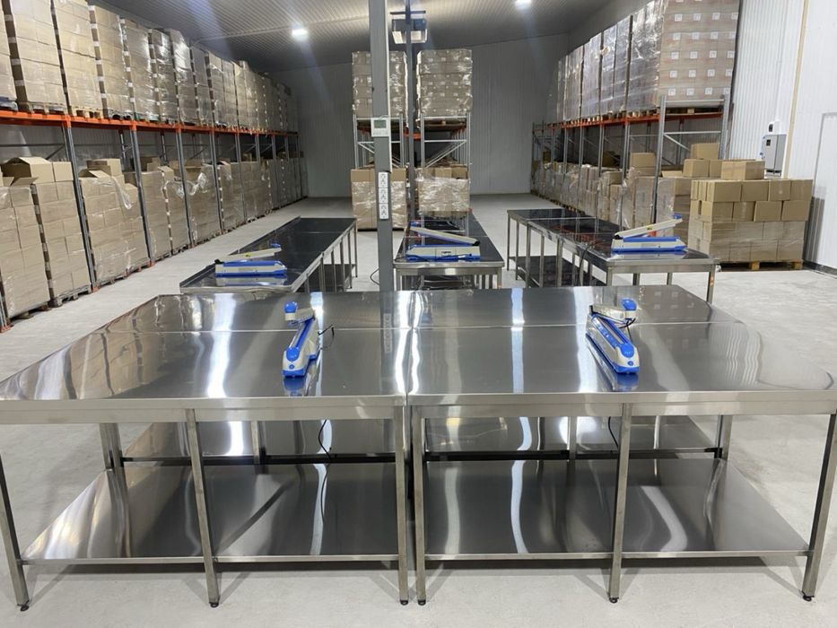 Стелажі на 216 палет