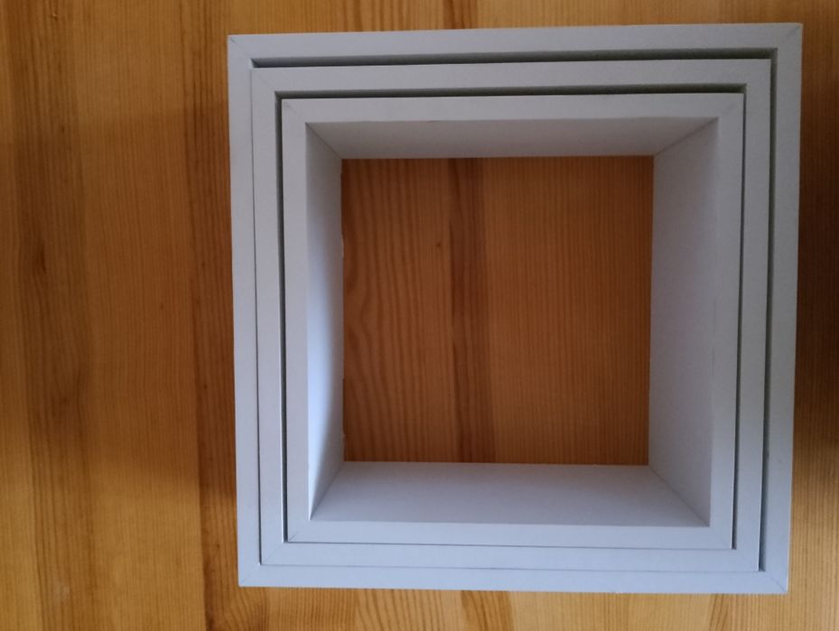 Komplet półek ścienny nowy