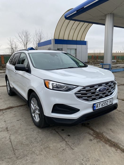 У продажі Ford Edge 2021