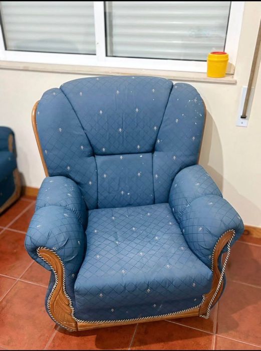 Vendo Sofá + Poltrona