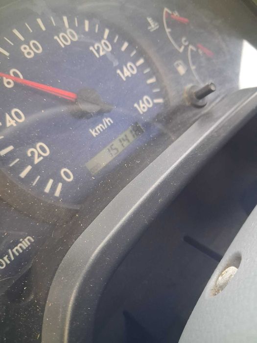 Pronto socorro Mitsubishi Fuso 3.0