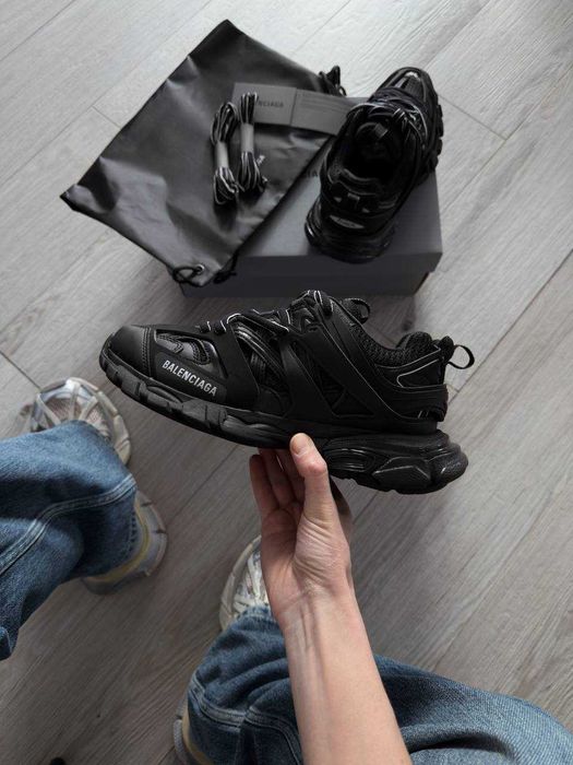 Кросівки Balenciaga Track 3.0 Triple Black люкс версія