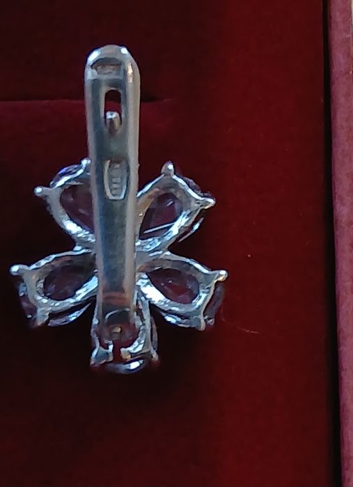 Срібні сережки і каблучка з цирконом 925 проба ХЮЗ 10,4 грам Нове