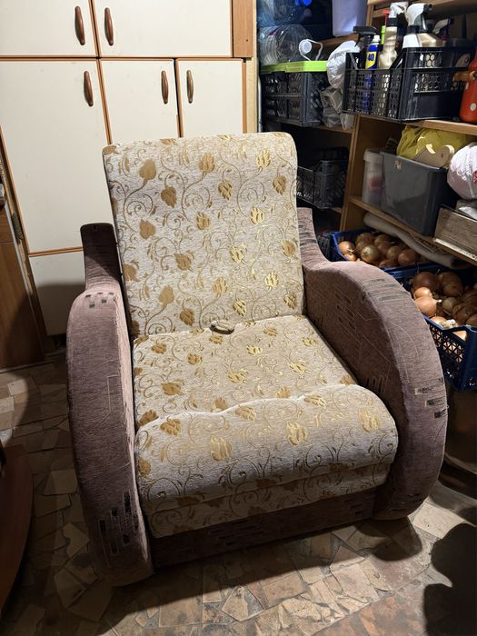 Крісло розкладне