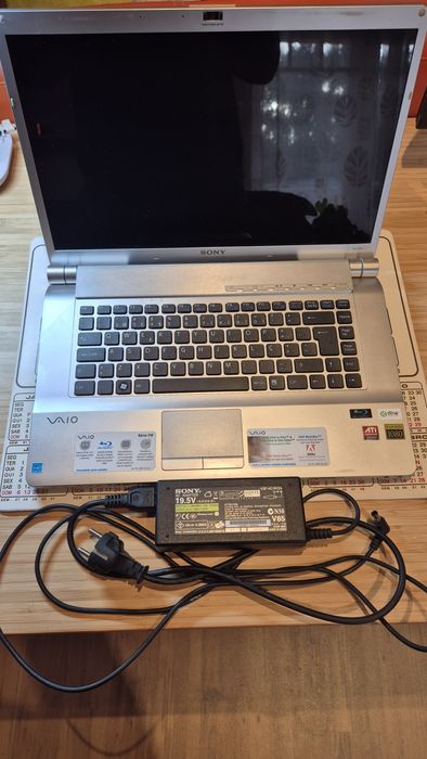Sony Vaio VGN FW21E