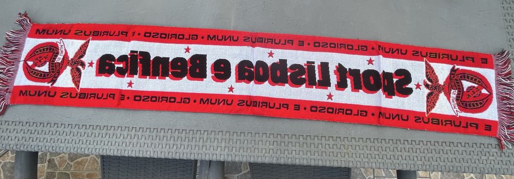 Cachecol Benfica