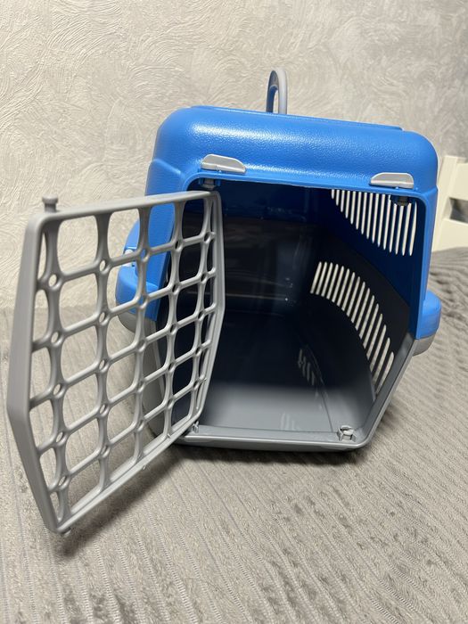 Переноска пластикова для тварин котів та маленьких собак