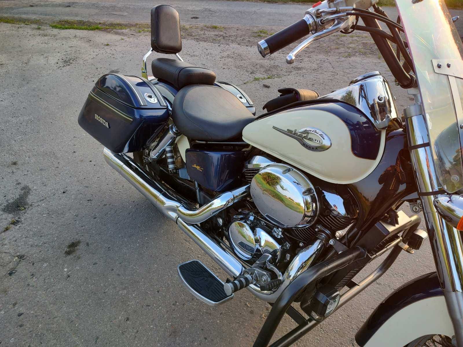 Honda Shadow 400/Хонда Шадоу 400: 3 800 $ - Мотоцикли Хорол на Olx