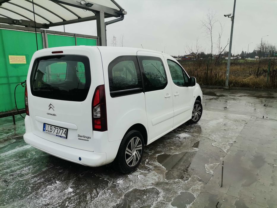 Sprzedam Berlingo 1.6 hdi 2015 rok