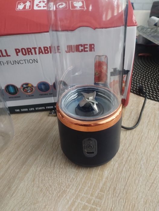 Bezprzewodowy Blender mikser