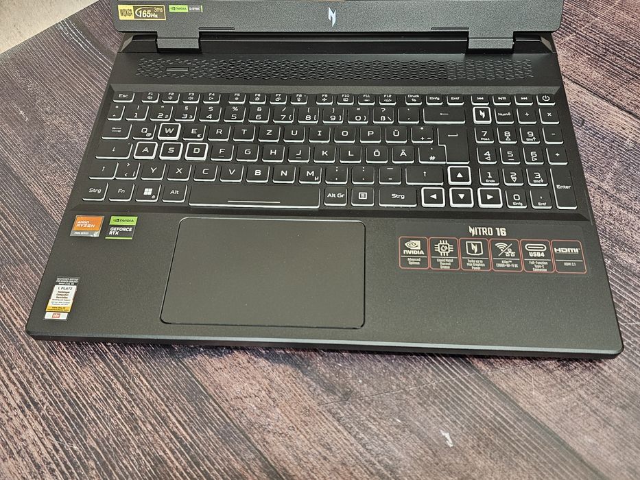 Acer Nitro 16 AN16-41 (Ryzen 7 7840HS/16Gb/RTX 4070/SSD 1Tb/QHD 165Hz)