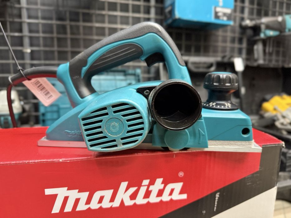 Strug Makita KP0800