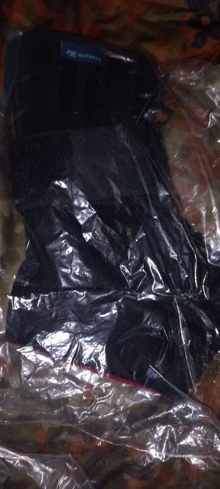 Бандаж на голеностоп  Aurafix 417 на шнуровке