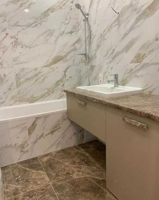 ПРОДАМ 2-х ким квартира Каховская ул.62А