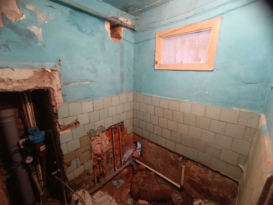 ОДНОКІМНАТНА квартира 31.5 кв.м. на 1 поверсі на стадії ремонту