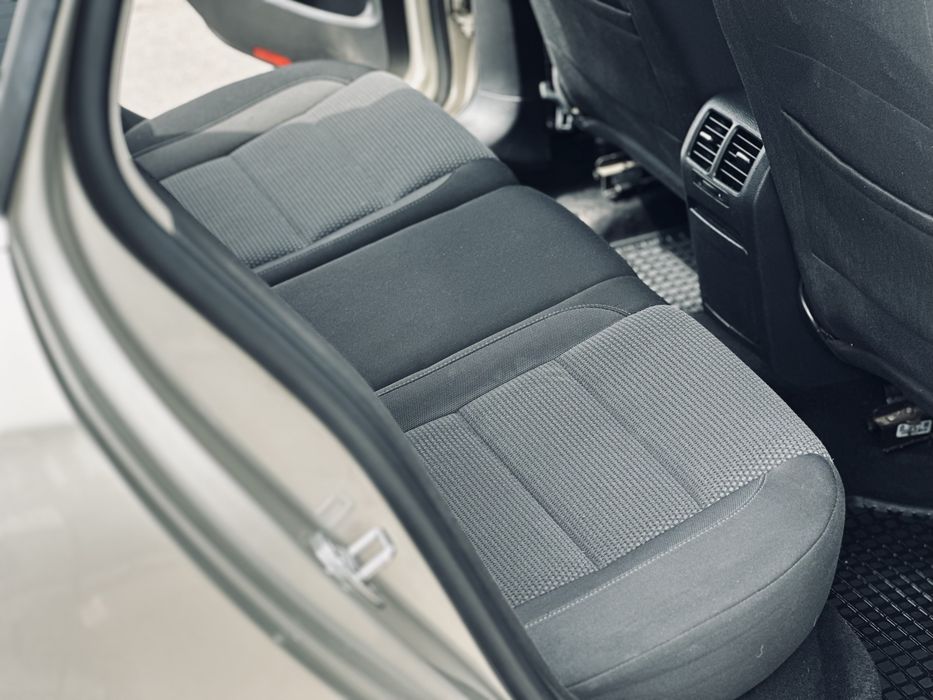 Volkswagen Golf 2012 VIN WVWZZZ1KZCM708049 фото оголошення 7 з 24