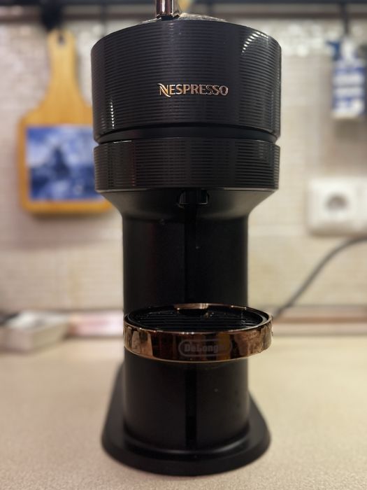 Капсульна кавоварка Nespresso Vertuo Next