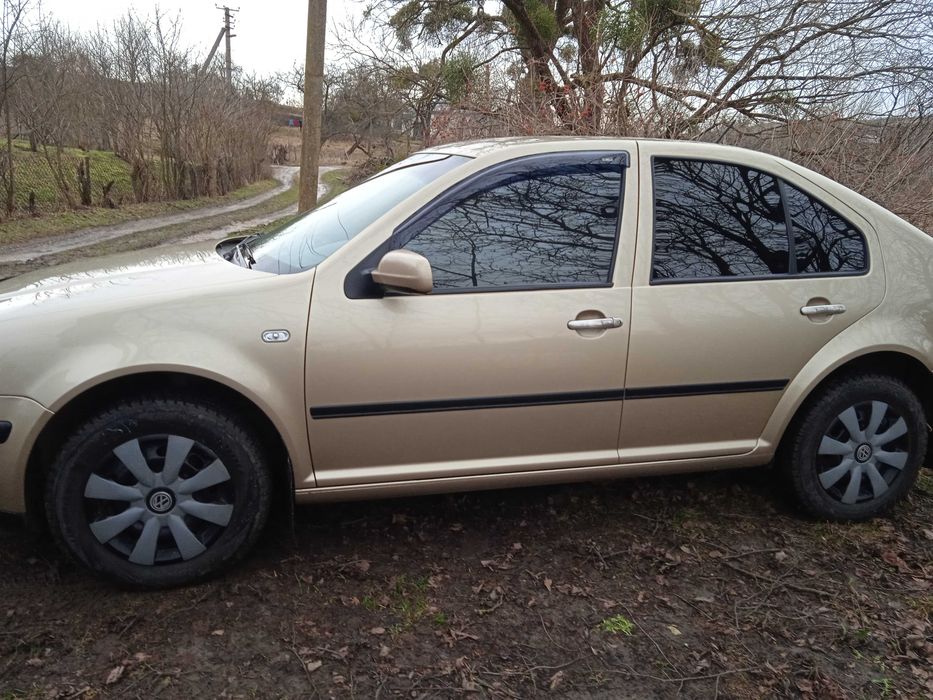 Volkswagen Bora Sedan