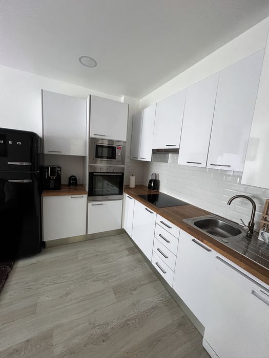 Apartamento T1 mobilado e equipado, pronto a habitar, junto ao metro