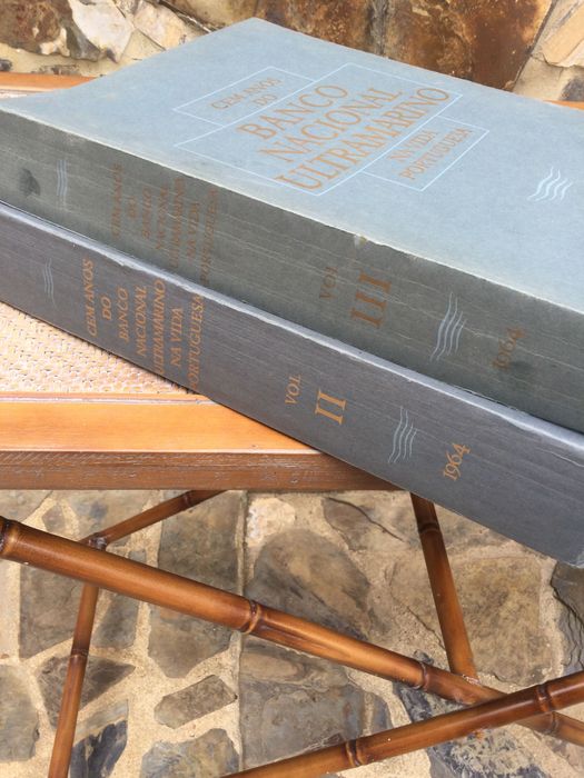 Raros Livros dos 100 anos do Banco nacional ultramarino Edição 1964