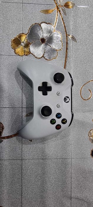pad xbox one S oryginalny z akumulatorem