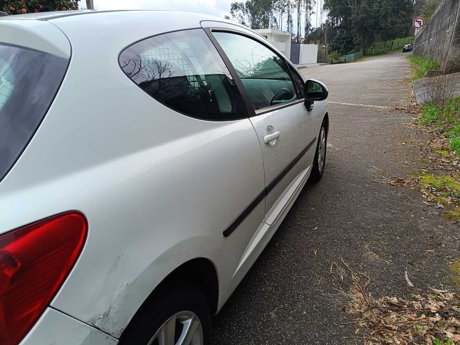 Peugeot 207 comercial diesel