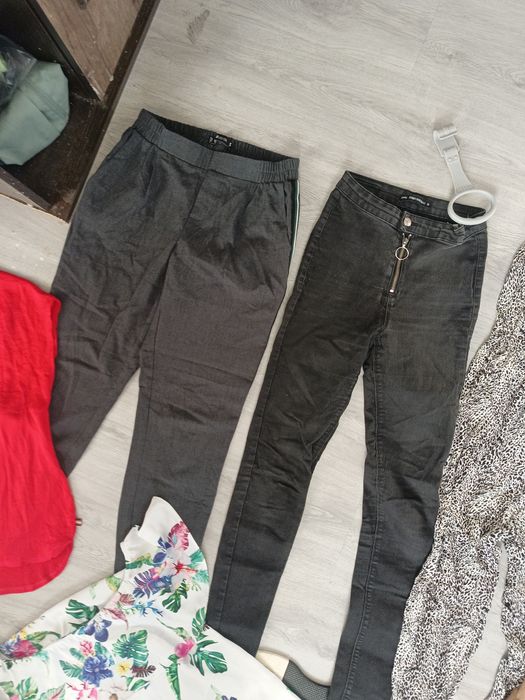 Paka ubrań damskich w rozmiarze S