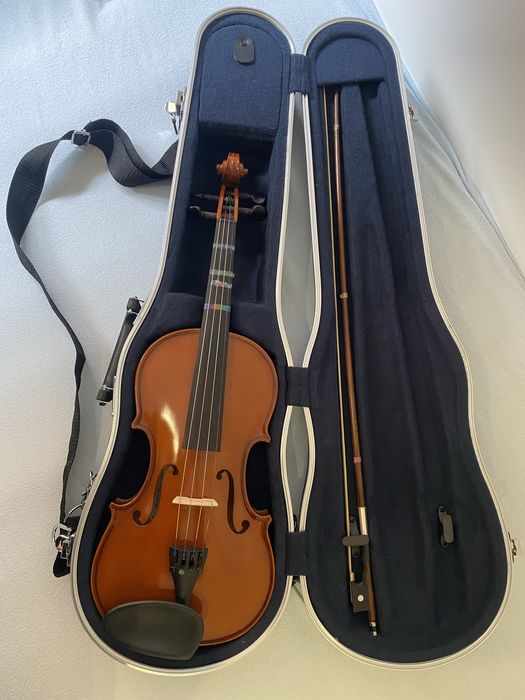 Violino YAMAHA Model V3