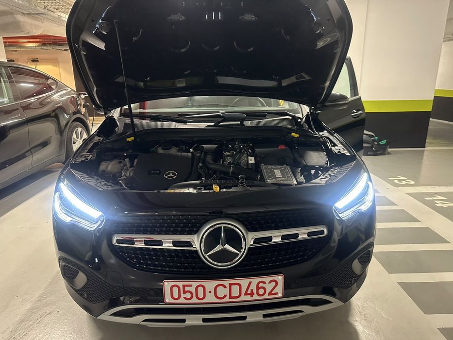 Mercedes-Benz GLA 250e Progressive Plug-in Hybrid