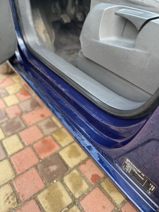 Продам Фольксваген Тоуран 2006г.в. 1,9 турбодизель