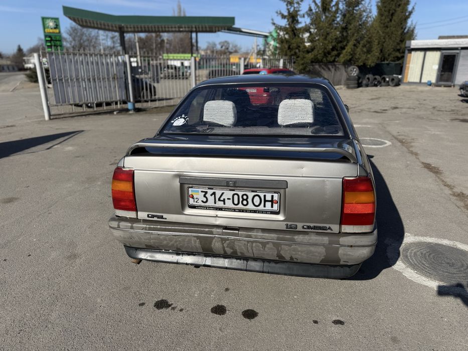 Опель омега на газу