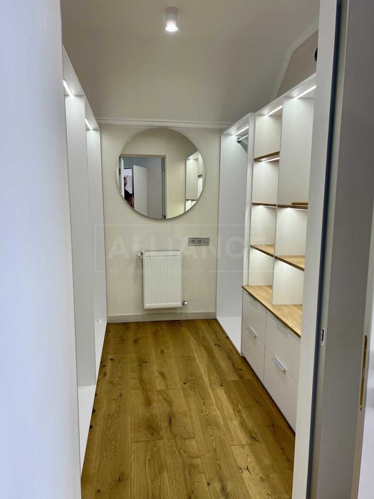 Просторий 2х пов. будинок з ділянкою 9 сот. Ремонт, меблі та техніка!