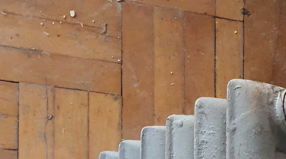 Parkiet bukowy drewniana podłoga 40 m2 za 200 zl